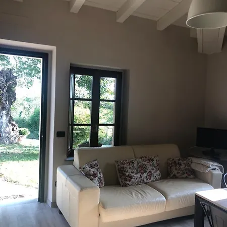 Agriturismo La Pobiella Bed and Breakfast *